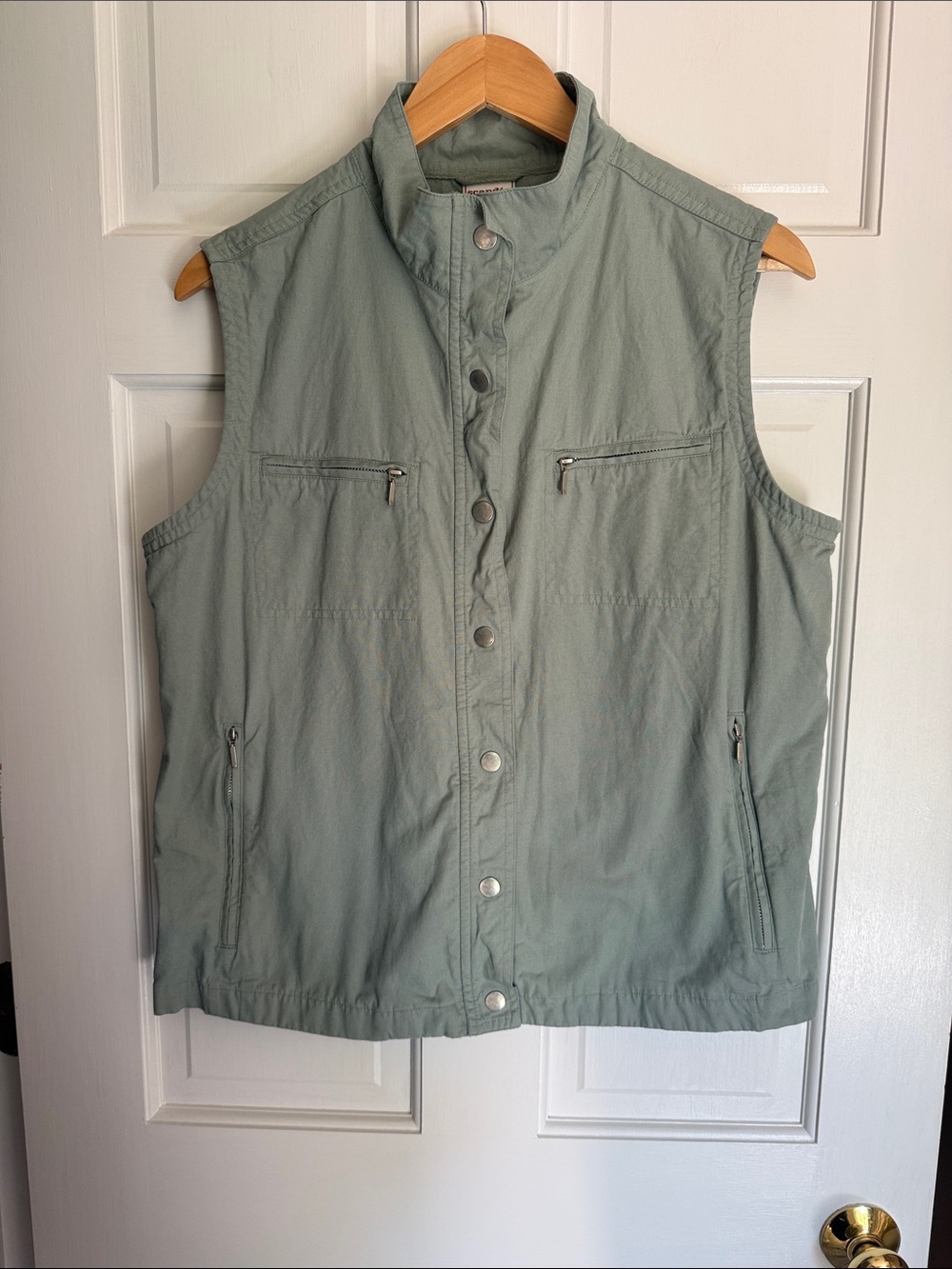 Scandia Woods cotton snap button utility vest
